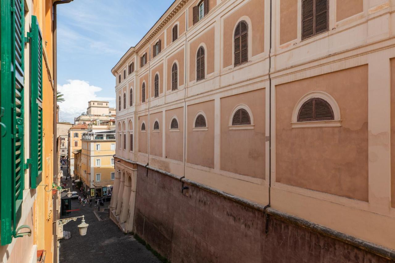 Iflat Lovely In Trevi Rzym Zewnętrze zdjęcie