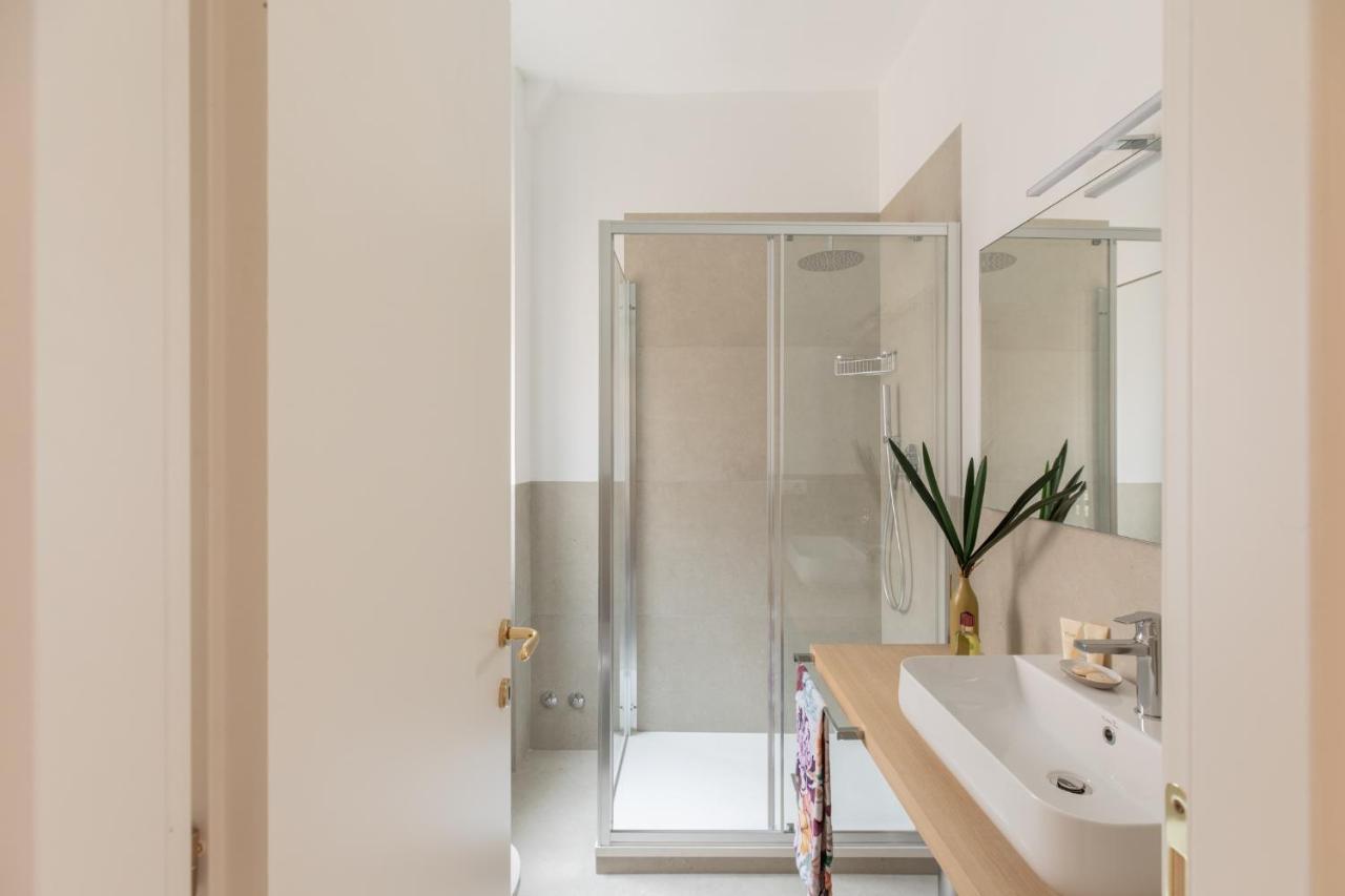 Iflat Lovely In Trevi Rzym Zewnętrze zdjęcie